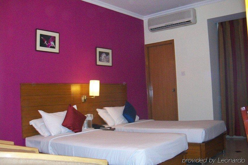 Hotel Ramanashree Brunton Bangalore Zimmer foto
