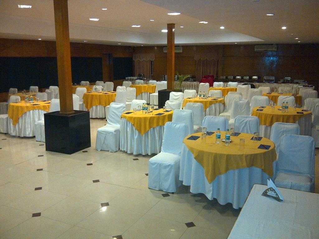 Hotel Ramanashree Brunton Bangalore Exterior foto
