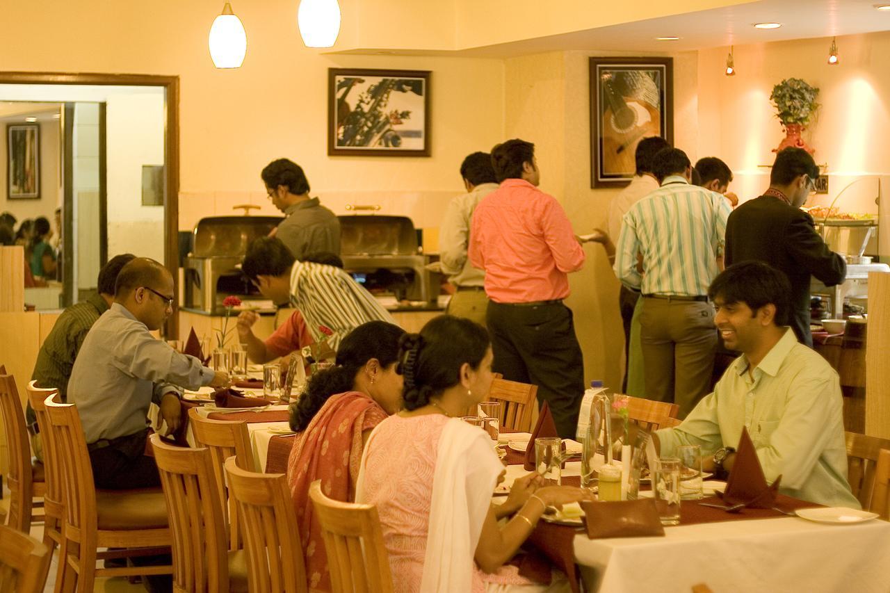 Hotel Ramanashree Brunton Bangalore Exterior foto