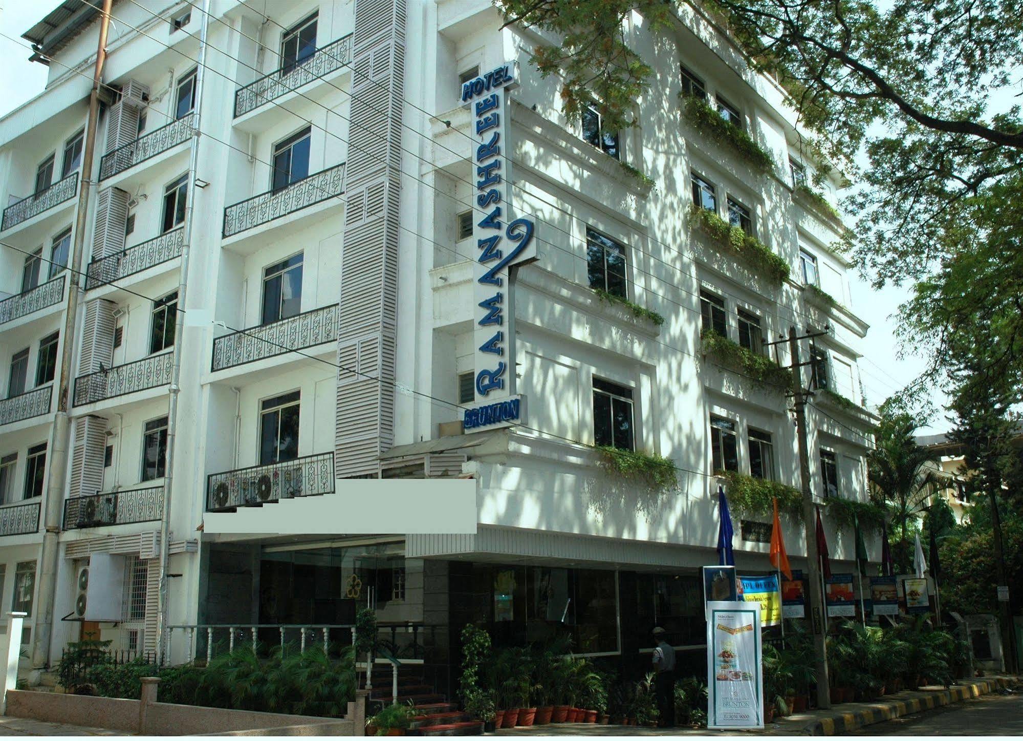 Hotel Ramanashree Brunton Bangalore Exterior foto