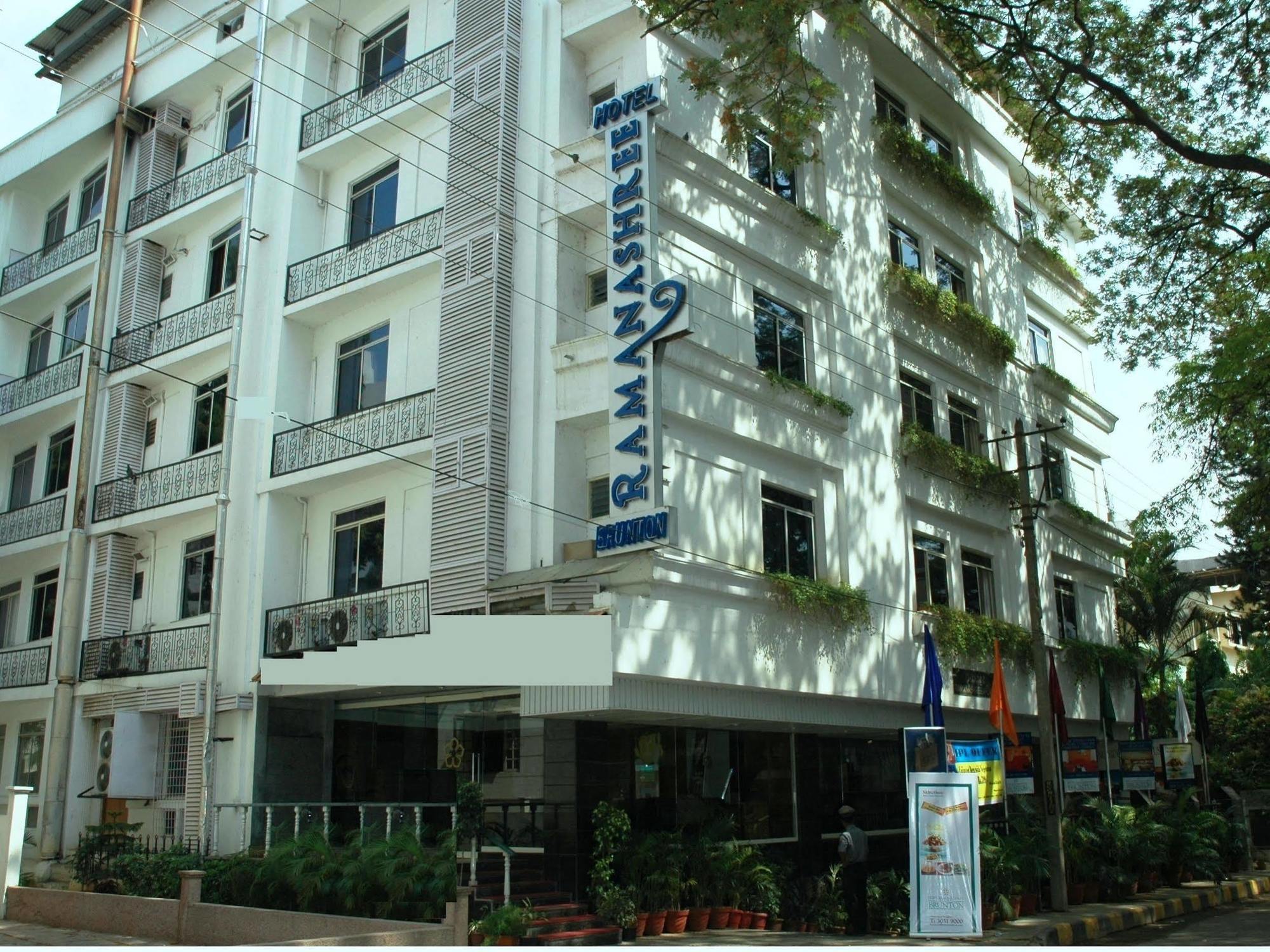 Hotel Ramanashree Brunton Bangalore Exterior foto