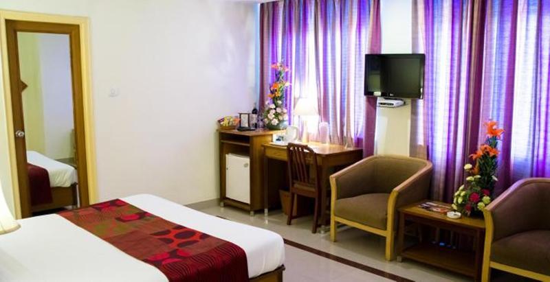 Hotel Ramanashree Brunton Bangalore Exterior foto